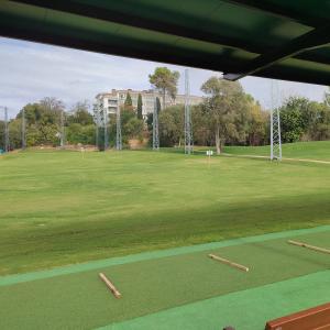 Tee de prácticas en el campo de golf del Parador de Córdoba